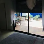 Casa Leon 度假居 纳博讷